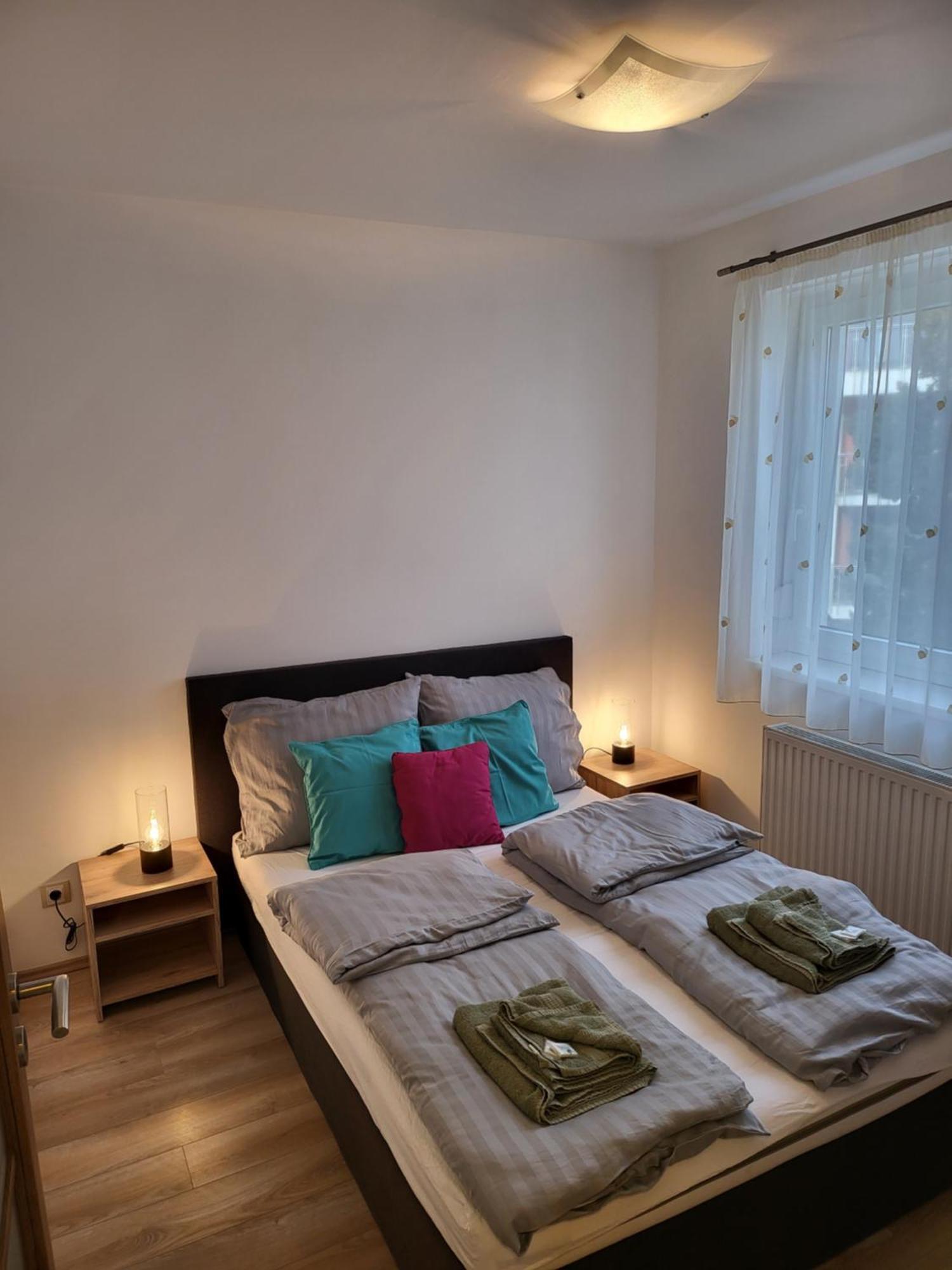 Triangol Apartman: Fuerdo, Belvaros, Egyetem Дьор Екстериор снимка