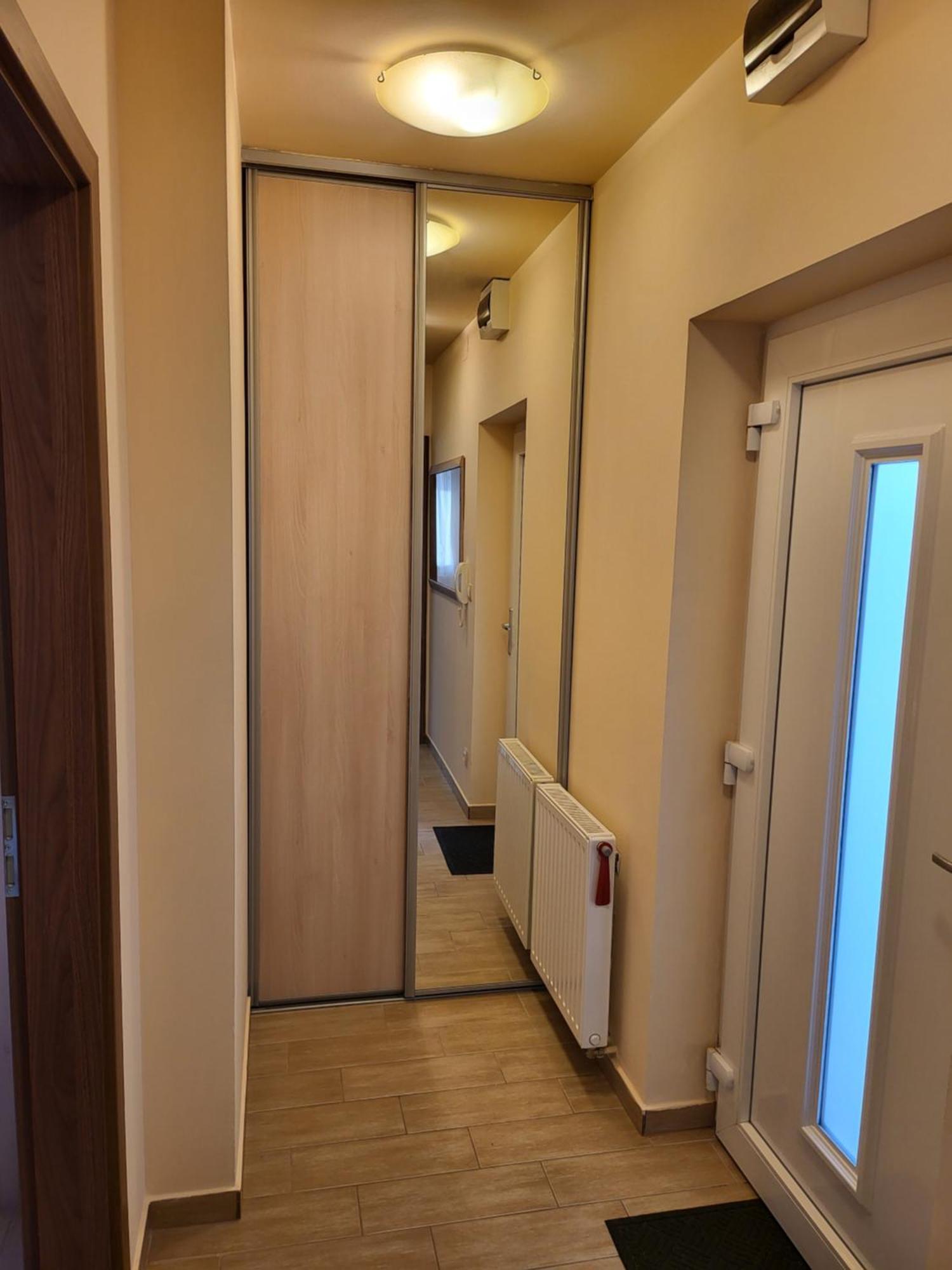 Triangol Apartman: Fuerdo, Belvaros, Egyetem Дьор Екстериор снимка
